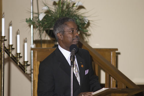 1-Tommie Mauldin Welcomed the Guests